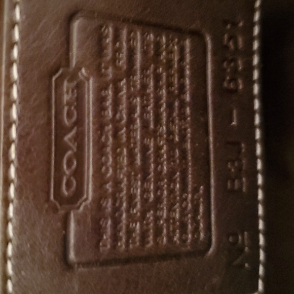 COACH Handbag - Picture 3 of 4